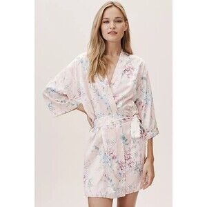 Flora Nikrooz Women’s Bonnie Pink Floral Robe Size M/L Bride Bridesmaid Kimono